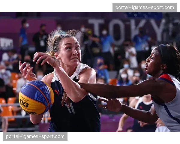 季前赛快报:拉斯维加斯王牌客场轻取菲尼克斯水星,普拉姆三分7中5 季前赛快报:拉斯维加斯王牌客场轻取菲尼克斯水星,普拉姆三分7中5